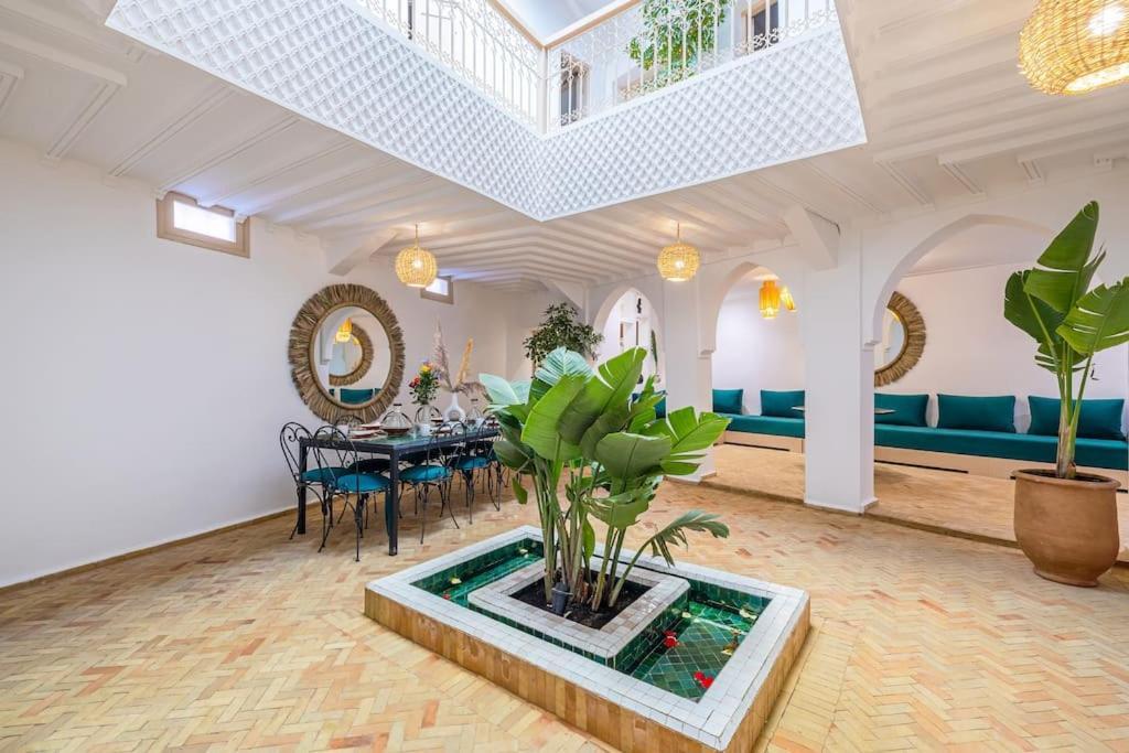 Villa Inna/exclusive&new/pool/10pax/free Breakfast Marraquexe