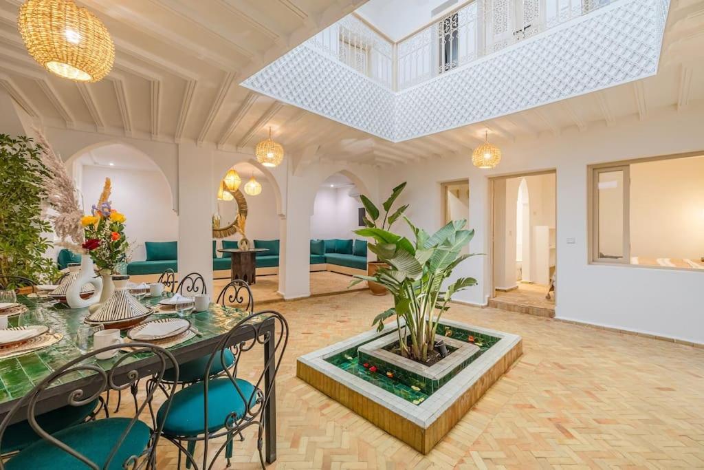 Inna/exclusive&new/pool/10pax/free Breakfast Marraquexe